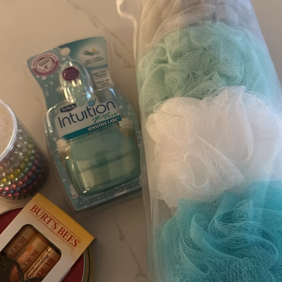 Bundle of 4 - Picture 7 of 12